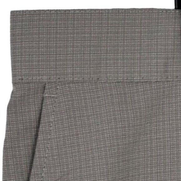 Izod Golf Shorts Beige Tan Men's Size 34 EUC Athletic Athleisure Preppy Classic - Picture 2 of 9